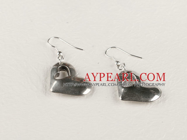 Lovely Simple Style Heart Shape Metal Charm Dangle Earrings