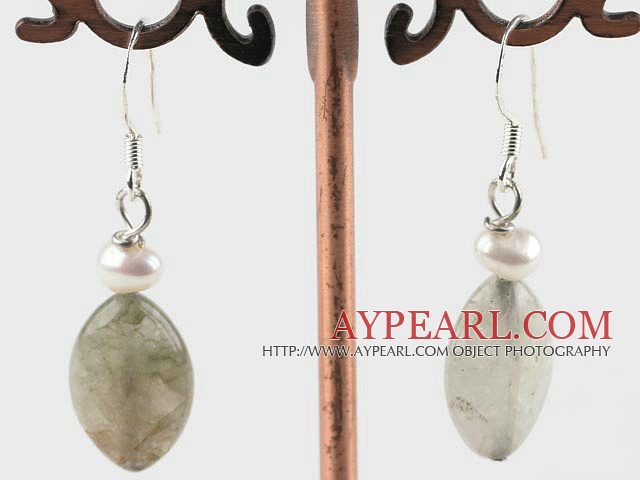 Lovely White Freshwater Pearl And Serpentine Jade Dangle Earrings With Fish Hook