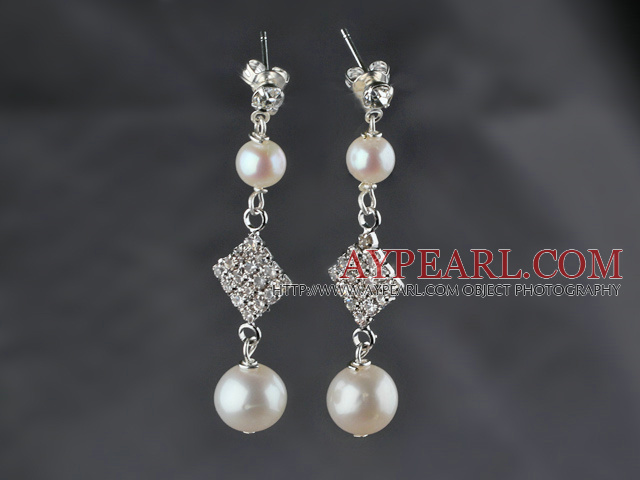 Dangle Style Grade makeanveden helmen Korvakorut White tekojalokivi