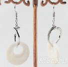 Wholesale Fashion Disc Shape White Lip Shell And Loop Link Charm Dangle Earrings