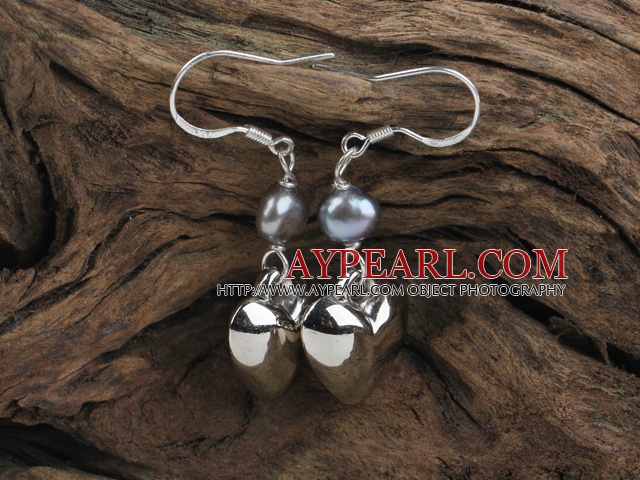 6-7Mm Natural Fresh Water Pearl With Metal Heart Earrings