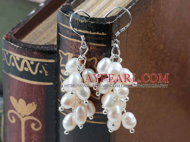 Rice Shape Natural White Freshwater Pearl Earrings