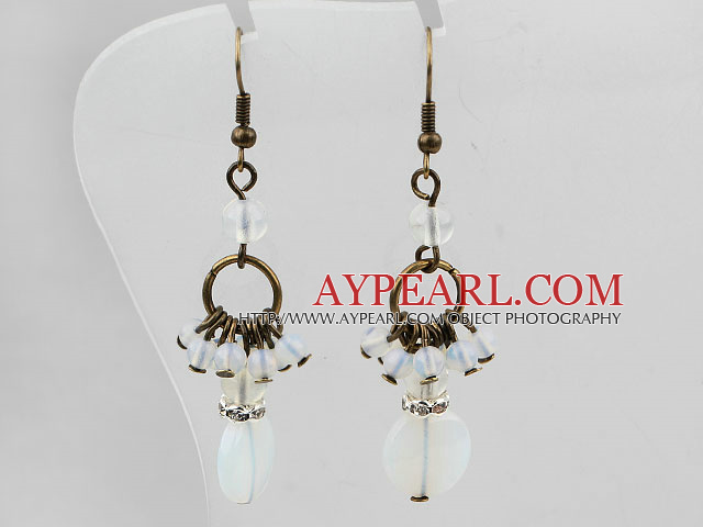 Vintage Style Assorted Opal korvakorut