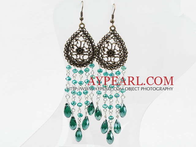 Longues de style en forme de goutte verte Boucles d'oreilles artificielles Tassel cristal