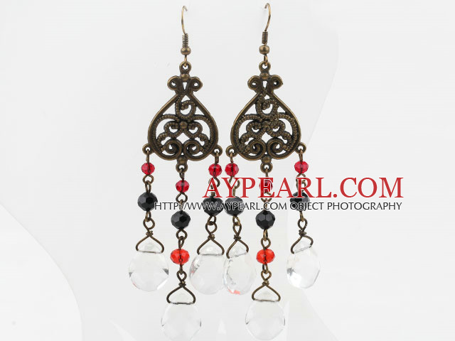 Vintage Style Blanc Noir et boucles d'oreilles rouges Oreille Cristal