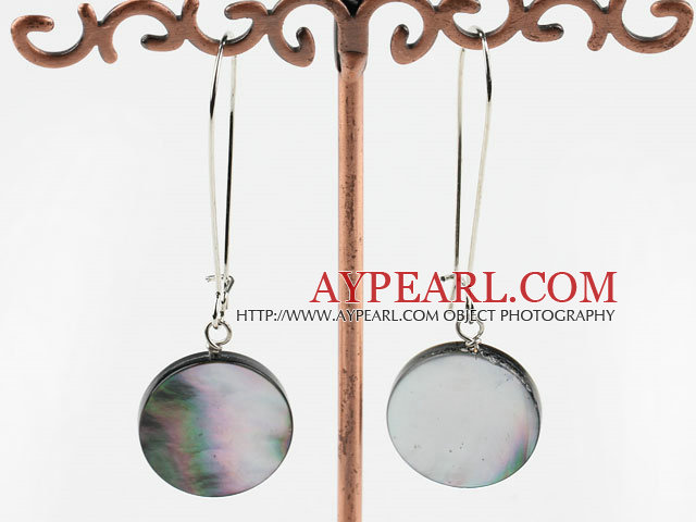 Lovely Simple 18Mm Black Disc Lip Shell Dangle Earrings With Hoop Earwires