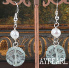 Suisse Blue taillé cristal bleu boucles d'oreilles perle blanche