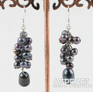 grappes noires de style boucles d'oreilles perle