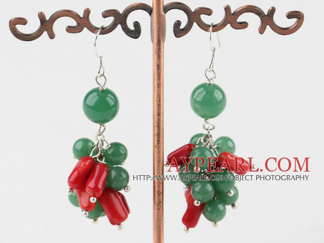 Fashion Cluster Style Round Aventurine And Red Coral Dangle Earrings With Fish Hook