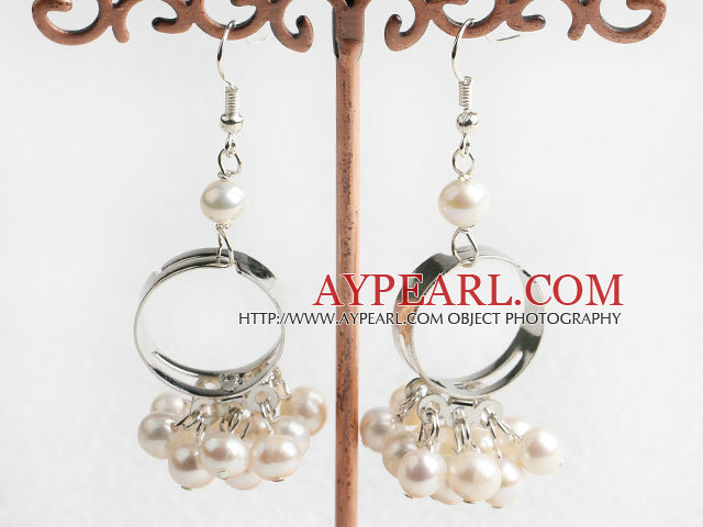 Natural Fashion White Fresh Water Pearl Hoop Earrings With Fish Hook