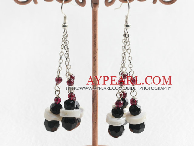 Nice Long Chain Loop Style Round Garnet And Black Faceted Crystal Ball White Disc Shell Dangle Earrings