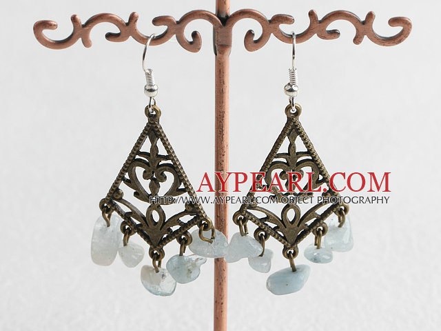 Lovely Vintage Style Aquamarine Chips Chandelier Earring With Fish Hook