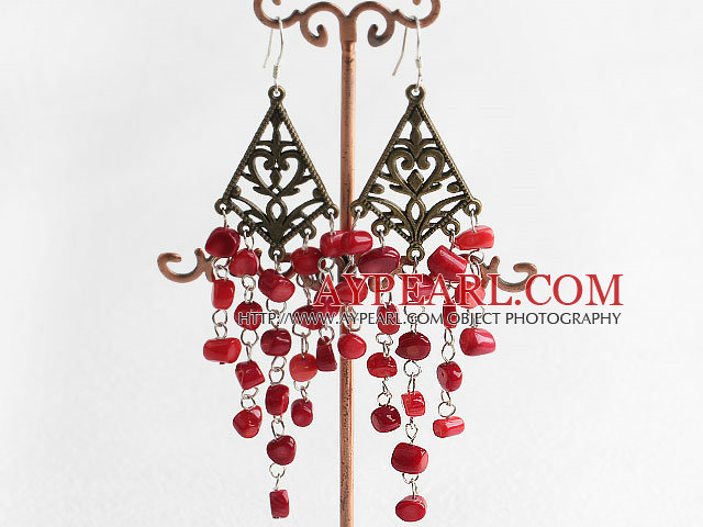 boucle d'oreille rouge corail