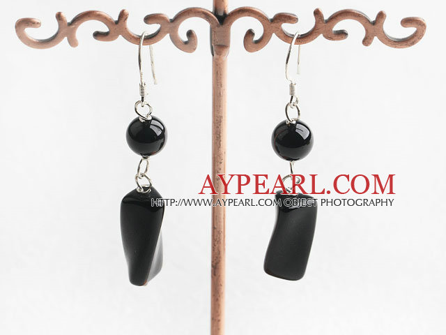 Simple Style Twisted Cylinder Shape Black Agate Ball Dangle Earrings