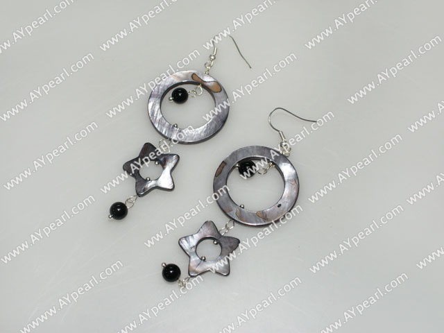 Beautiful Round Black Agate And Donut Hollow Star Shape Shell Dangle Earrings