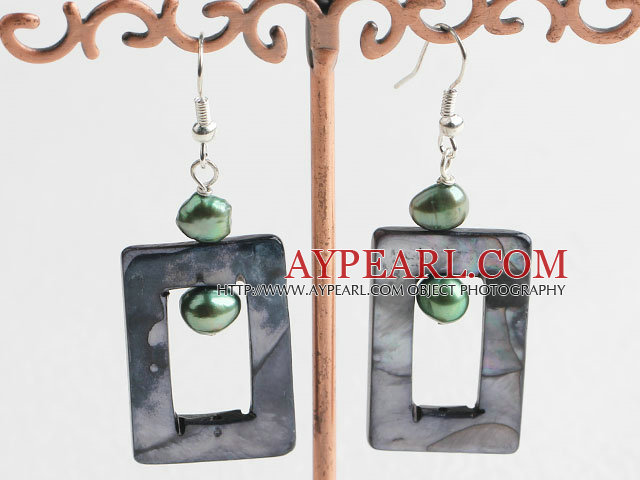 Fashion Green Freshwater Pearl And Black Hollow Rectangle Shell Dangle Earrings