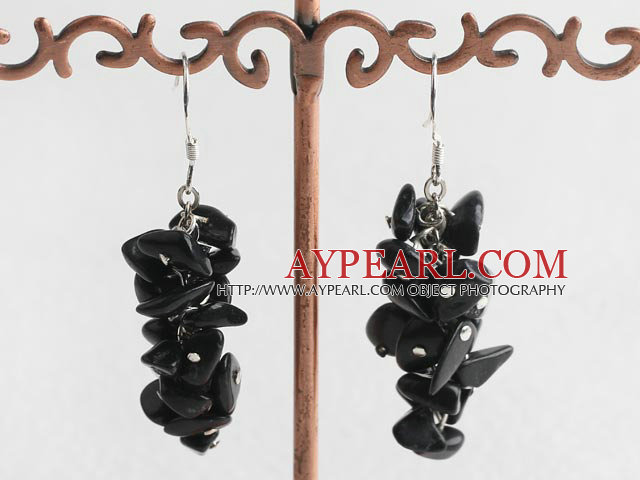 Wonderful Cluster Style Black Chipped Stone Cluster Dangle Earrings