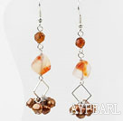 Dangle Stil Brown Freshwater Pearl og Agate og Crystal lange øredobber