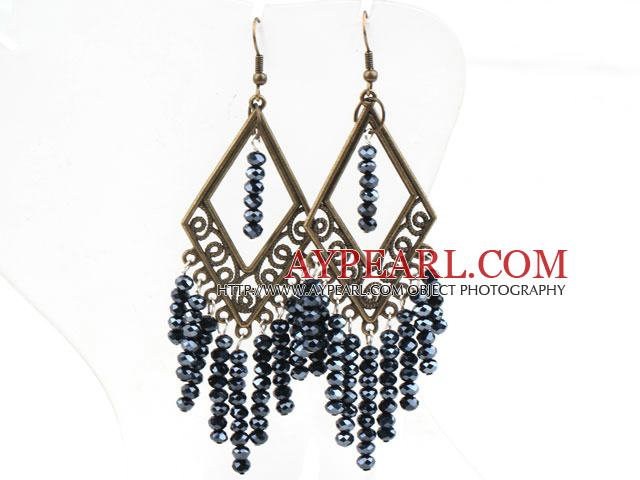 Boucles d'oreilles de style de cru noir gris cristal