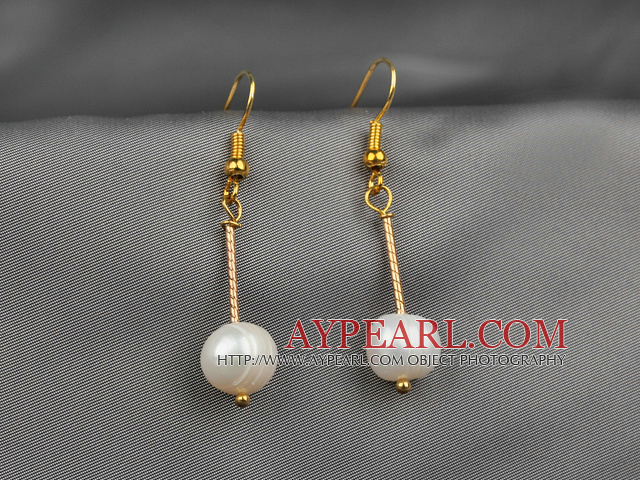 9-10Mm Natural White Fresh Water Pearl Earrings With Golden Stick Charm