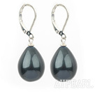 la mer Noire forme de poire boucles d'oreille shell