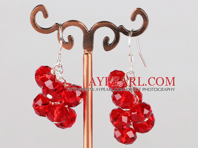 pôle de style boucles d'oreilles 8mm cristal rouge