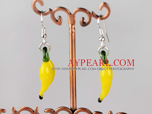 forme de poivron jaune boucles d'oreilles glacis colorés