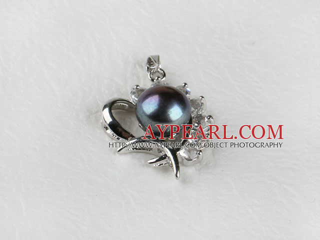 beautiful black fresh water pearl heart pendant with rhinestone( no chains)