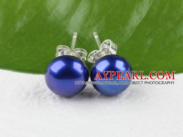 Blue Pearl stud