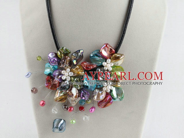 beautiful 17.7 inches colorful pearl and shell flower necklace