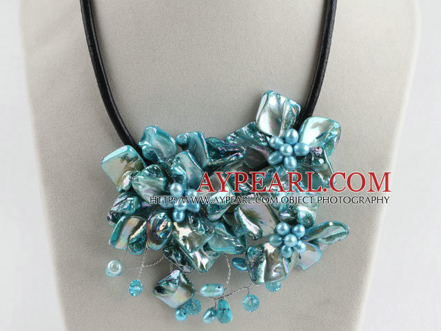 beautiful 17.7 inches blue pearl and shell flower necklace