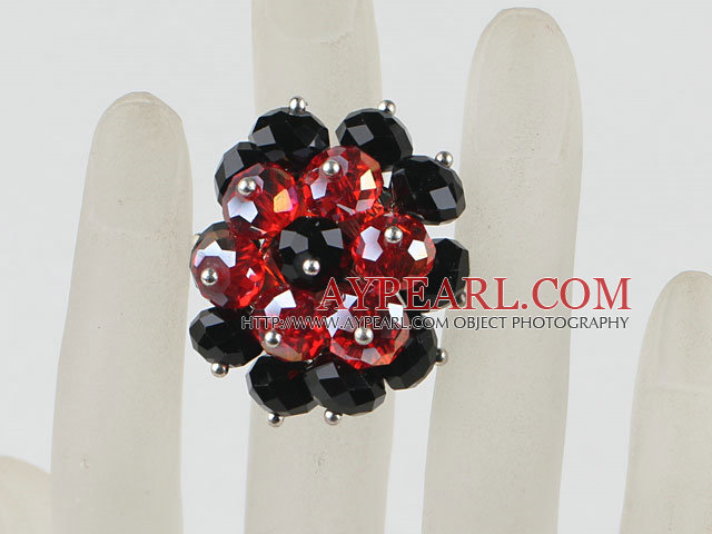 Popular Cluster Style Black And Red Crystal Flower Adjustable Ring