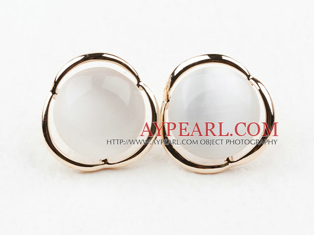 Mote Stil immitation Cat Eye Gold Plated Hypoallergenic Studs øredobber