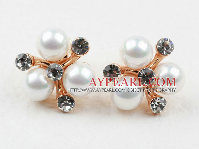 Fashion Style Immitation rund pärla med STRASS Guldpläterade hypoallergent Snowflake Studs Örhängen