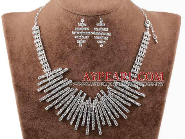 Fashion Alloy With Rhinestones Wedding Bridal Jewelry Set (Necklace and Matched Earrings)