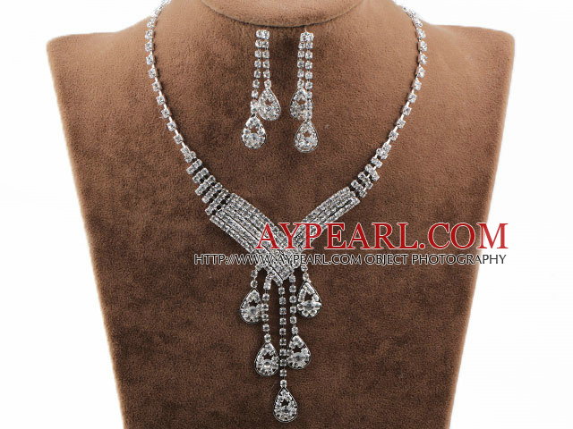 Brillant alliage avec strass mariage nuptiale Jewelry Set (Collier et boucles d'oreilles longues appariés)