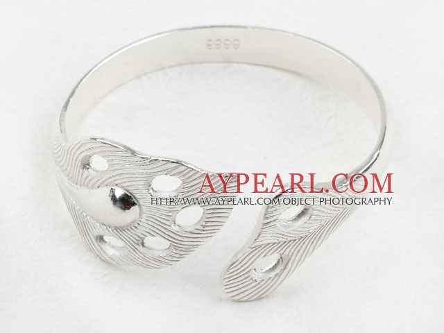 Mote Stil Sterling Silver Bangle (med mønsteret Tail of Phoenix)