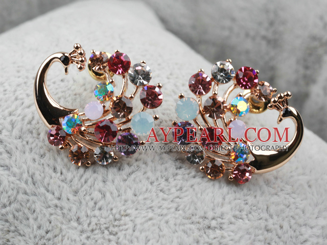 Mote Stil Peacock Shape Multi Color Rhinestone Gold Plated Hypoallergenic Animal Studs øredobber