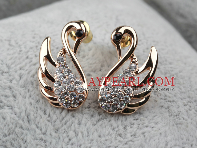 Fashion Style vacker svan Form Guldpläterade hypoallergent Animal Studs Örhängen