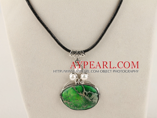 17.7 inches Emperor stone pendant with magnetic clasp
