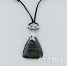brand new gem pendant/necklace with extendable chain