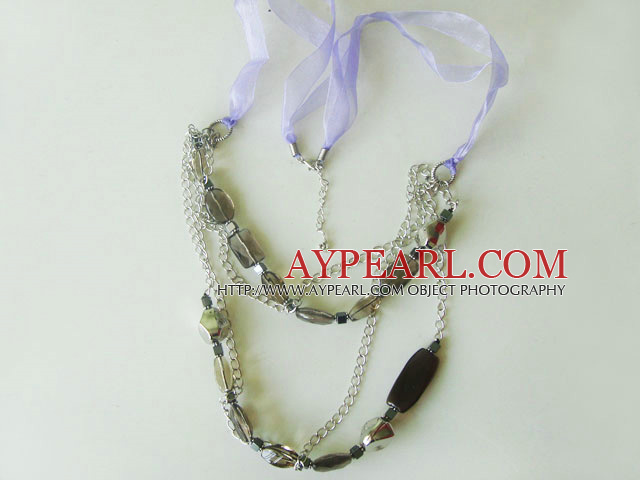 fumé collier avec des chaînes quartze extensible