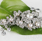 gorgeous white pearl  brooch with rhinestone