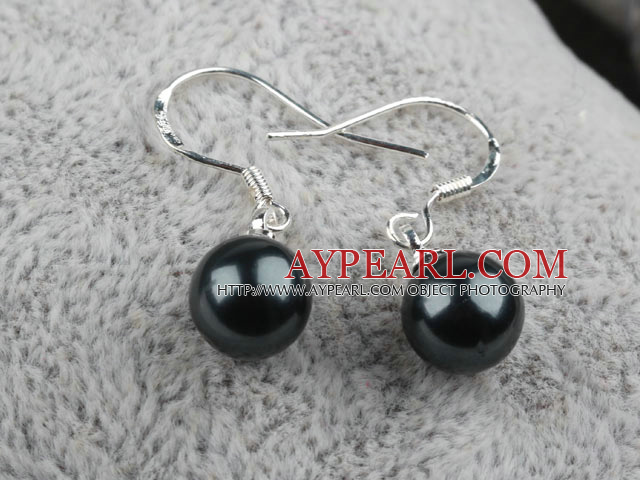 Classic Design Round 8mm Black Seashell Beads Earrings