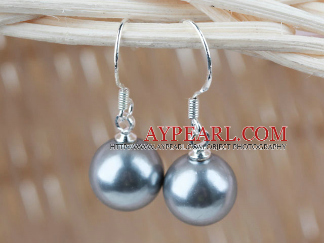 Classic Design Round 10mm Gray Seashell Beads Earrings