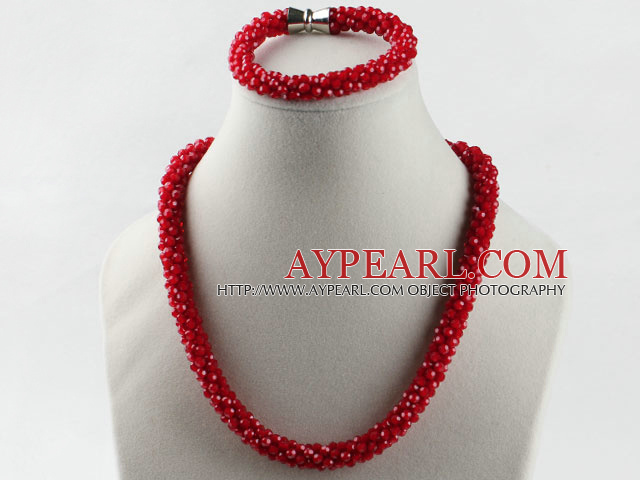 Red color Czech crystal necklace bracelet set with magnetic clasp
