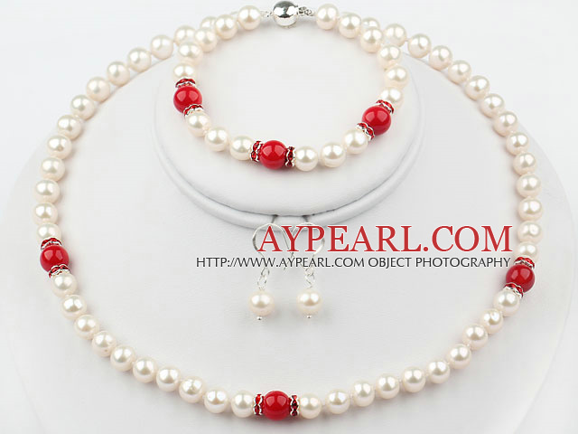 Vitt Sötvatten Pearl och Red Coral set (halsband Armband och matchade Örhängen)