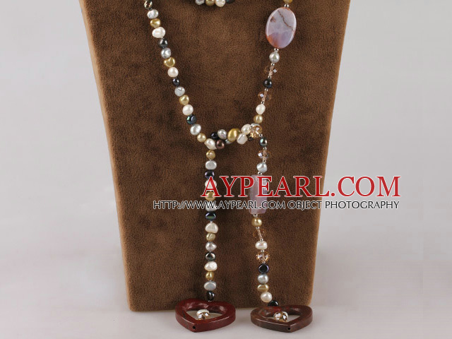 long style fresh water pearl and crystal heart agate necklace長いスタイル淡水パールとクリスタルハート瑪瑙ネックレス