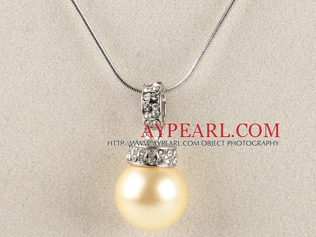 hellgelbe Muschel 16mm Perlen Herz Anhänger Halskette mit shinning Kristall Strass