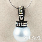 Wholesale light blue 16mm sea shell bead pendant necklace with shinning colorful rhinestone